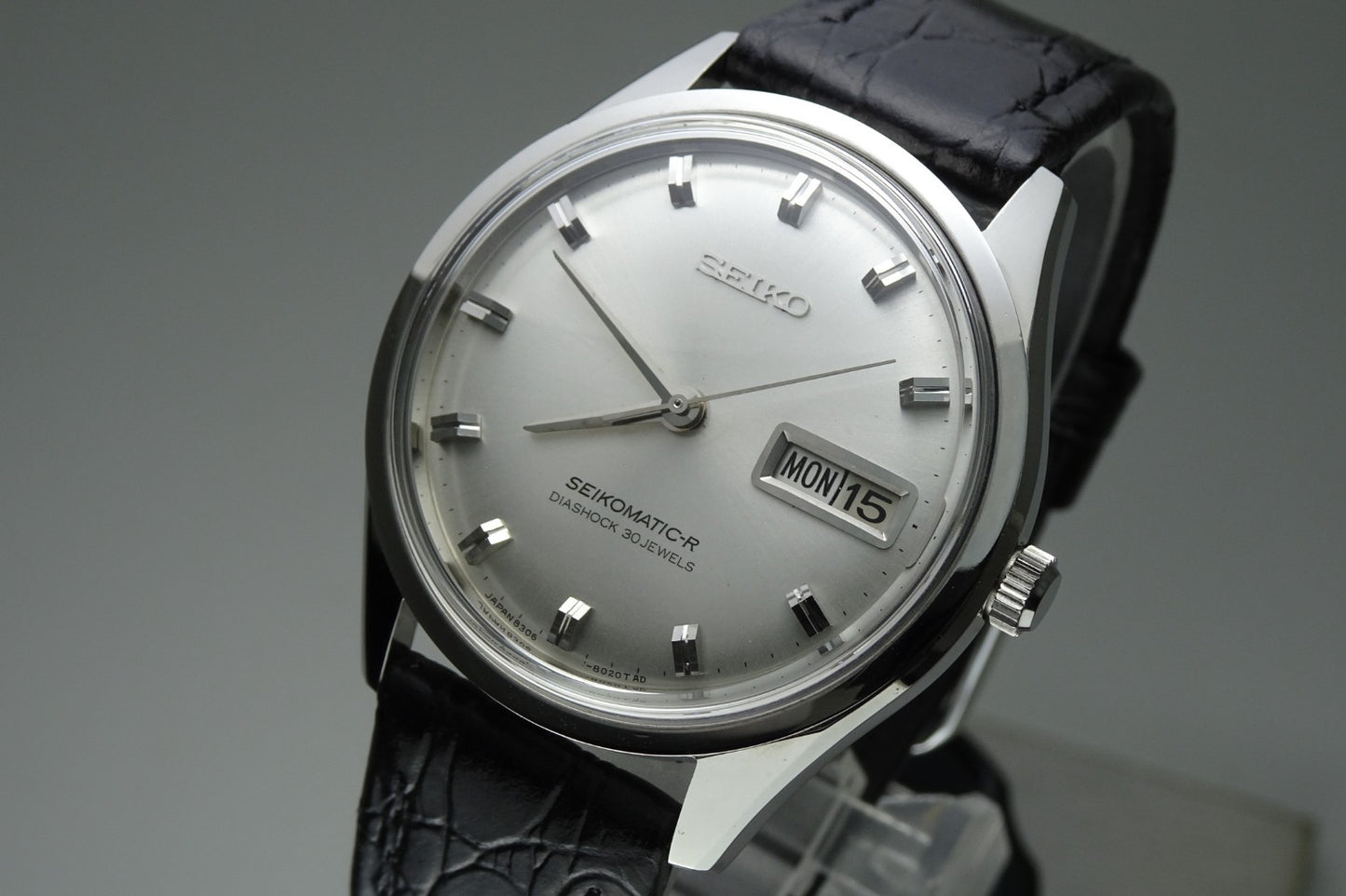 Vintage 1966 JAPAN SEIKO SEIKOMATIC-R WEEKDATER 8306-8001 30Jewels Automatic.
