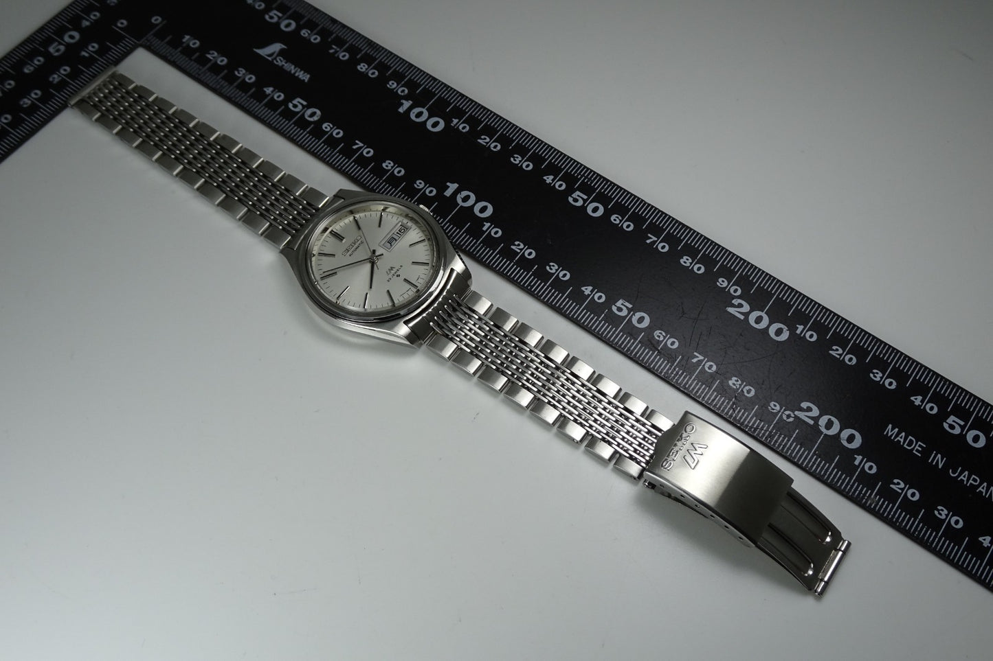 Vintage 1974 JAPAN SEIKO LORD MATIC WEEKDATER 5606-7072 23Jewels Automatic.