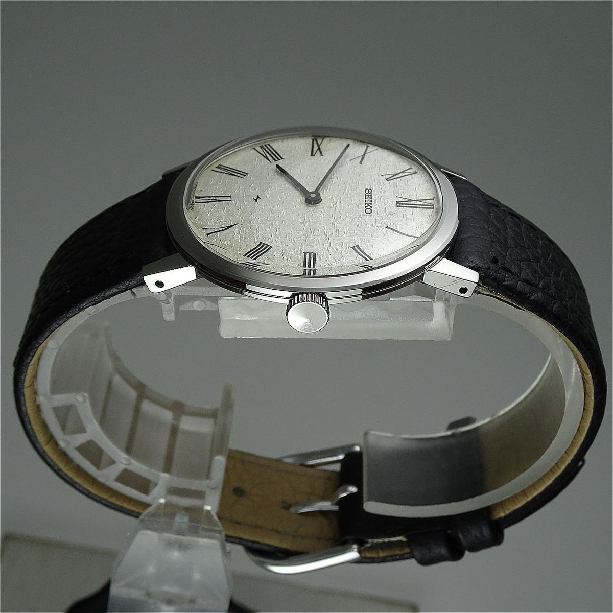Vintage 1976 JAPAN SEIKO CHARIOT HI-BEAT 2220-0180 24Jewels Hand-winding.