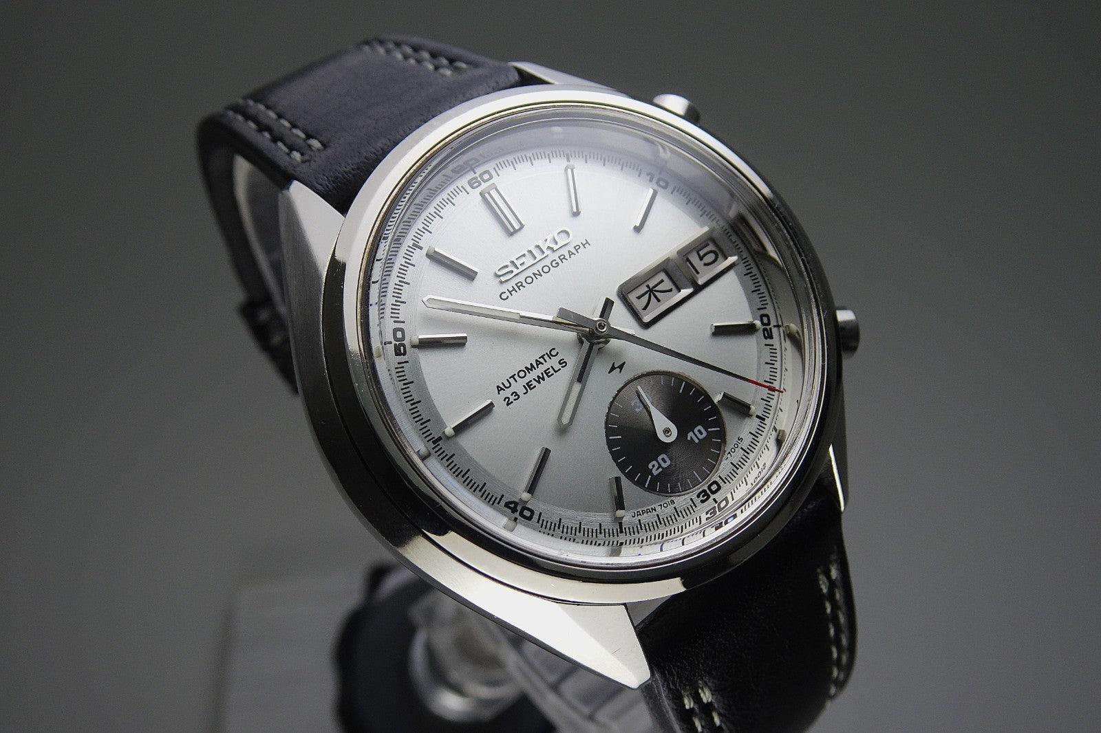 Vintage 1971 JAPAN SEIKO CHRONOGRAPH 7018-7000 23Jewels Automatic.