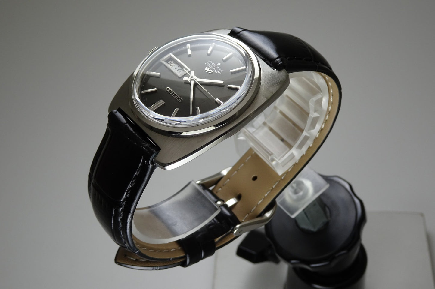 Vintage 1970 JAPAN SEIKO LORD MATIC WEEKDATER 5606-7130 23Jewels Automatic.