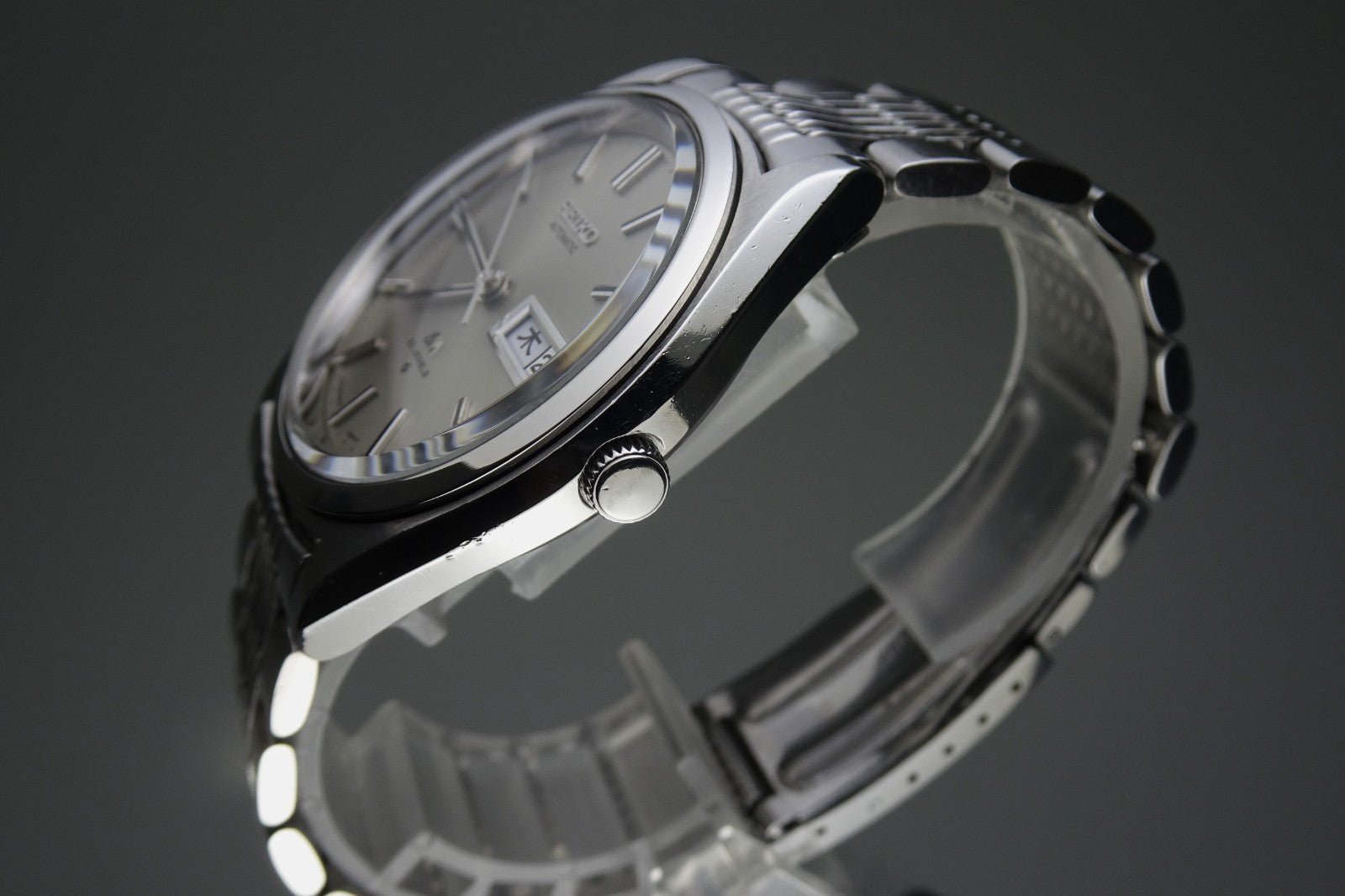 Serviced Vintage 1972 JAPAN SEIKO LORD MATIC WEEKDATER 5606-7070 23J Automatic.