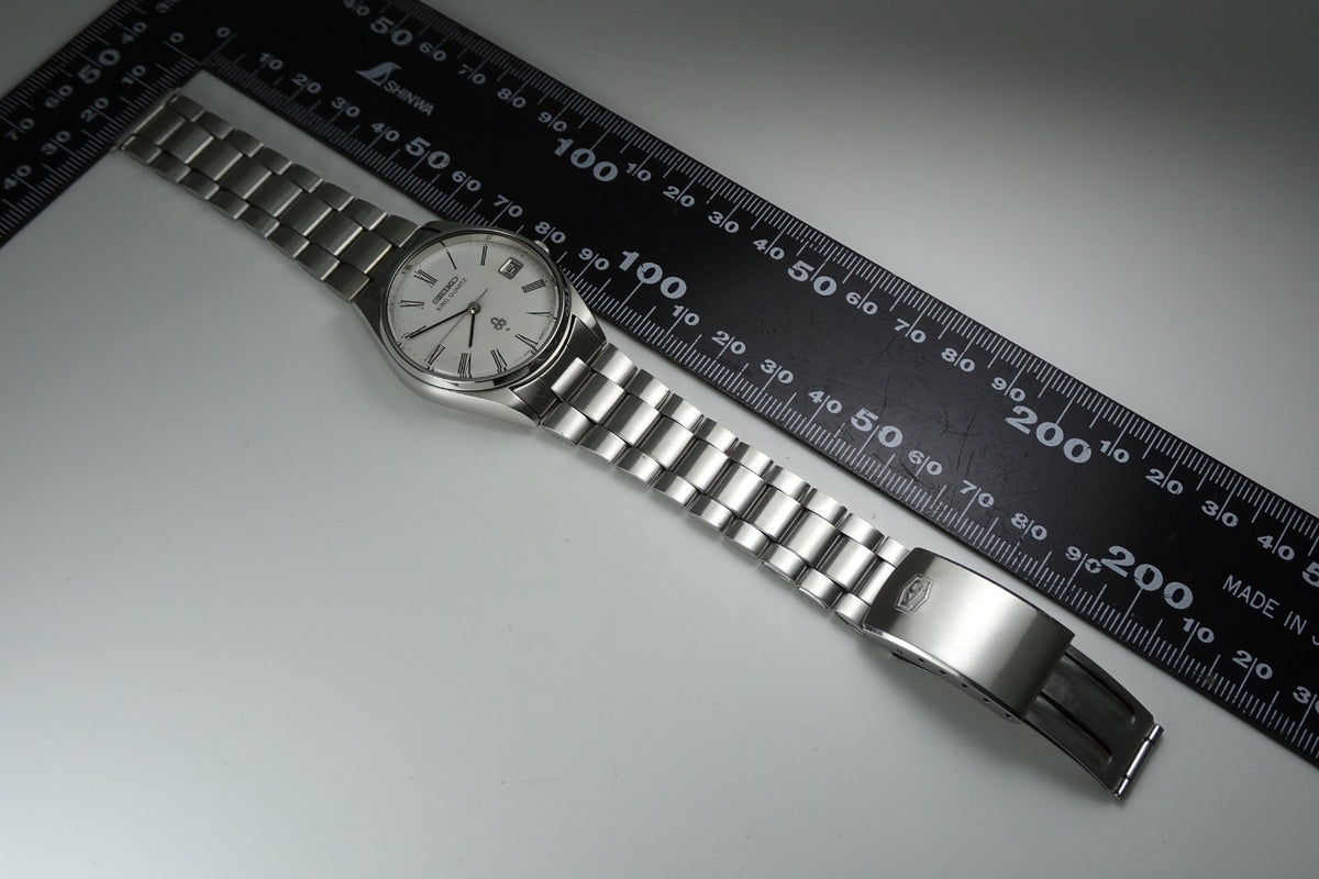 Vintage 1977 JAPAN SEIKO KING QUARTZ 4822-8110 7Jewels Quartz.