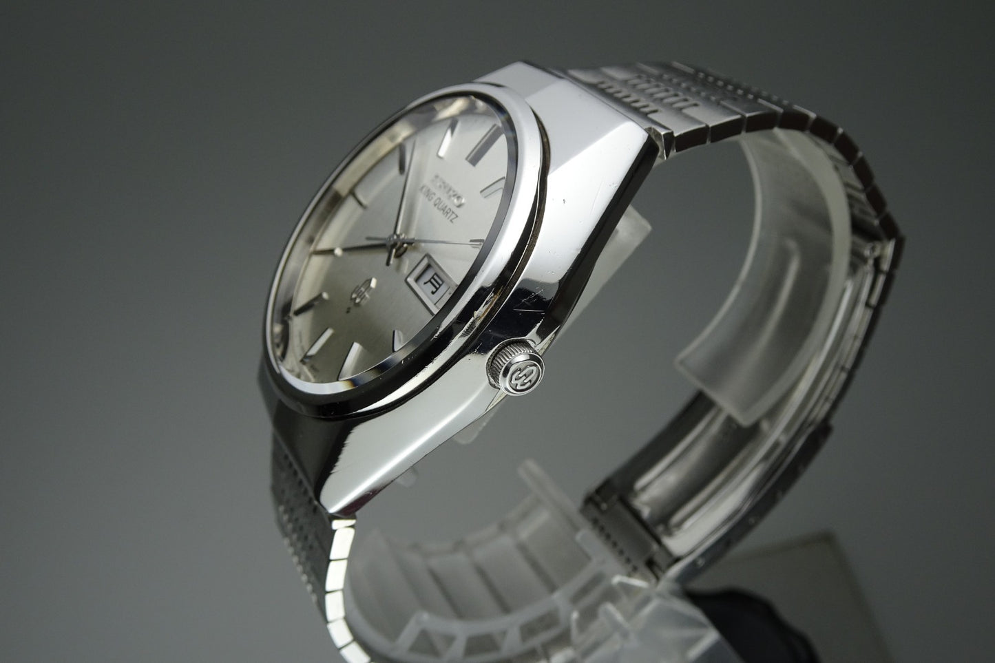 Vintage 1976 JAPAN SEIKO KING QUARTZ 4823-8010 7Jewels Quartz.
