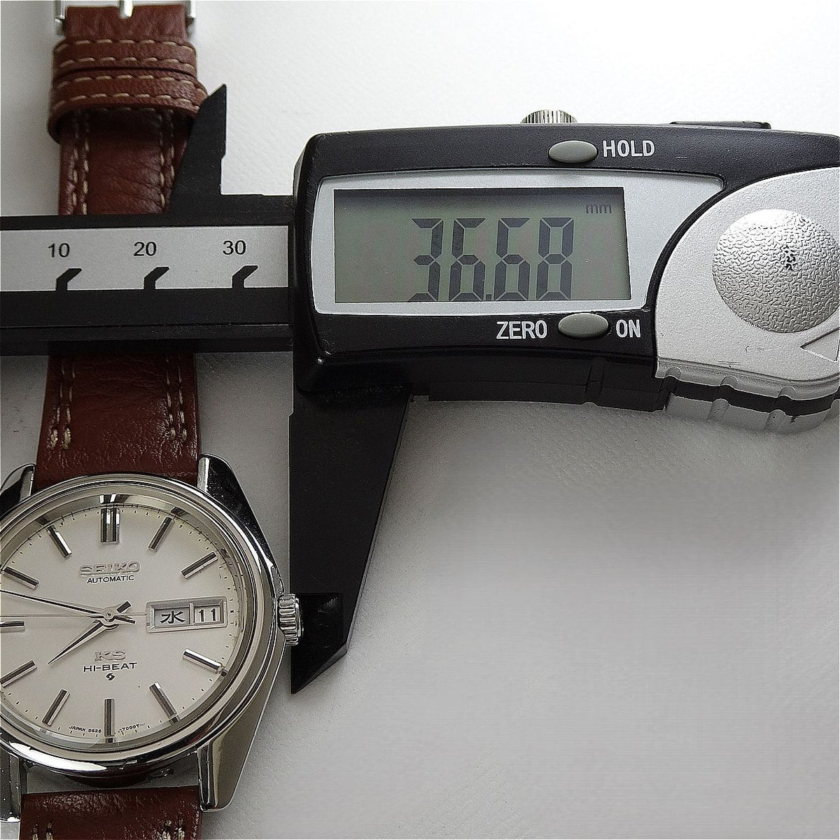 Vintage 1971 JAPAN KING SEIKO CALENDAR 5626-7000 25Jewels Automatic.