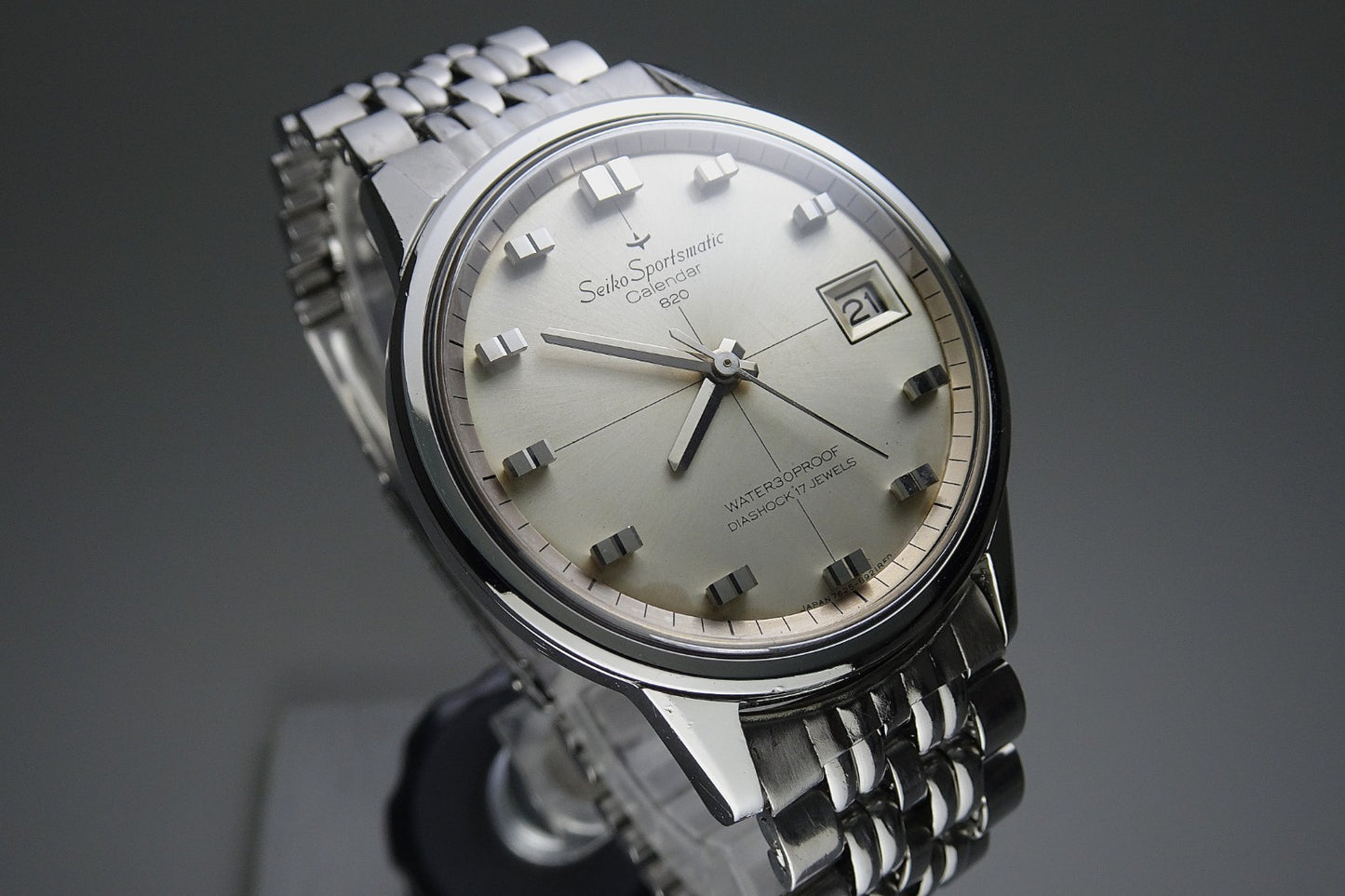 Vintage 1965 JAPAN SEIKO SPORTSMATIC CALENDAR 820 7625-8961 17Jewels Automatic.