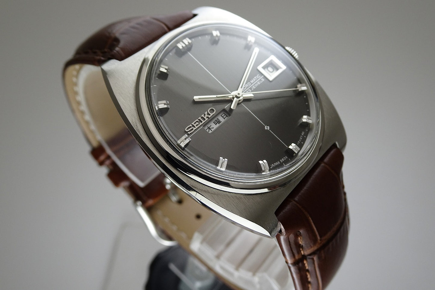 Vintage 1968 JAPAN SEIKO LORD MATIC WEEKDATER 5606-7050 23Jewels Automatic.