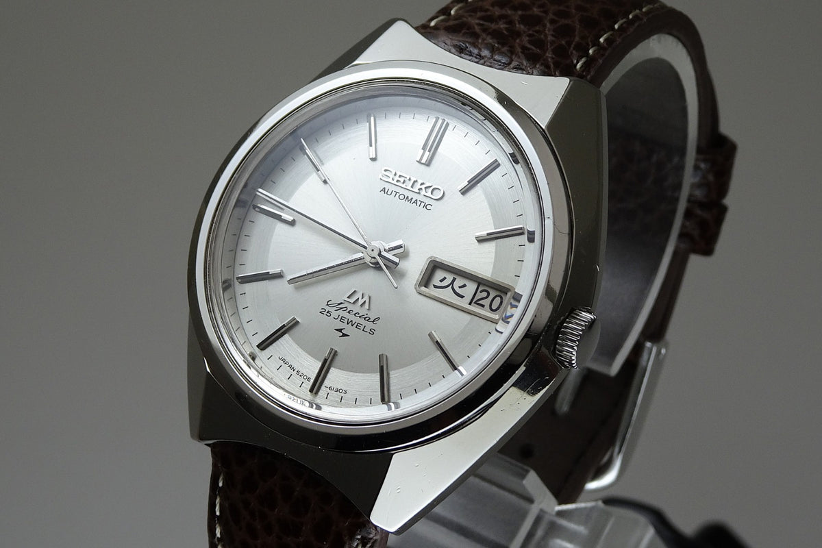 Vintage 1972 JAPAN SEIKO LORD MATIC SPECIAL WEEKDATER 5206-6110 25J Automatic.