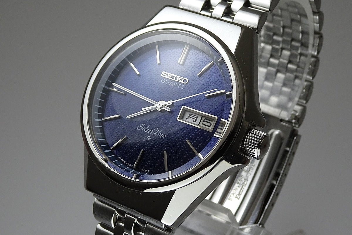Vintage 1977 JAPAN SEIKO SilverWave 0923-7010 9Jewels Quartz.