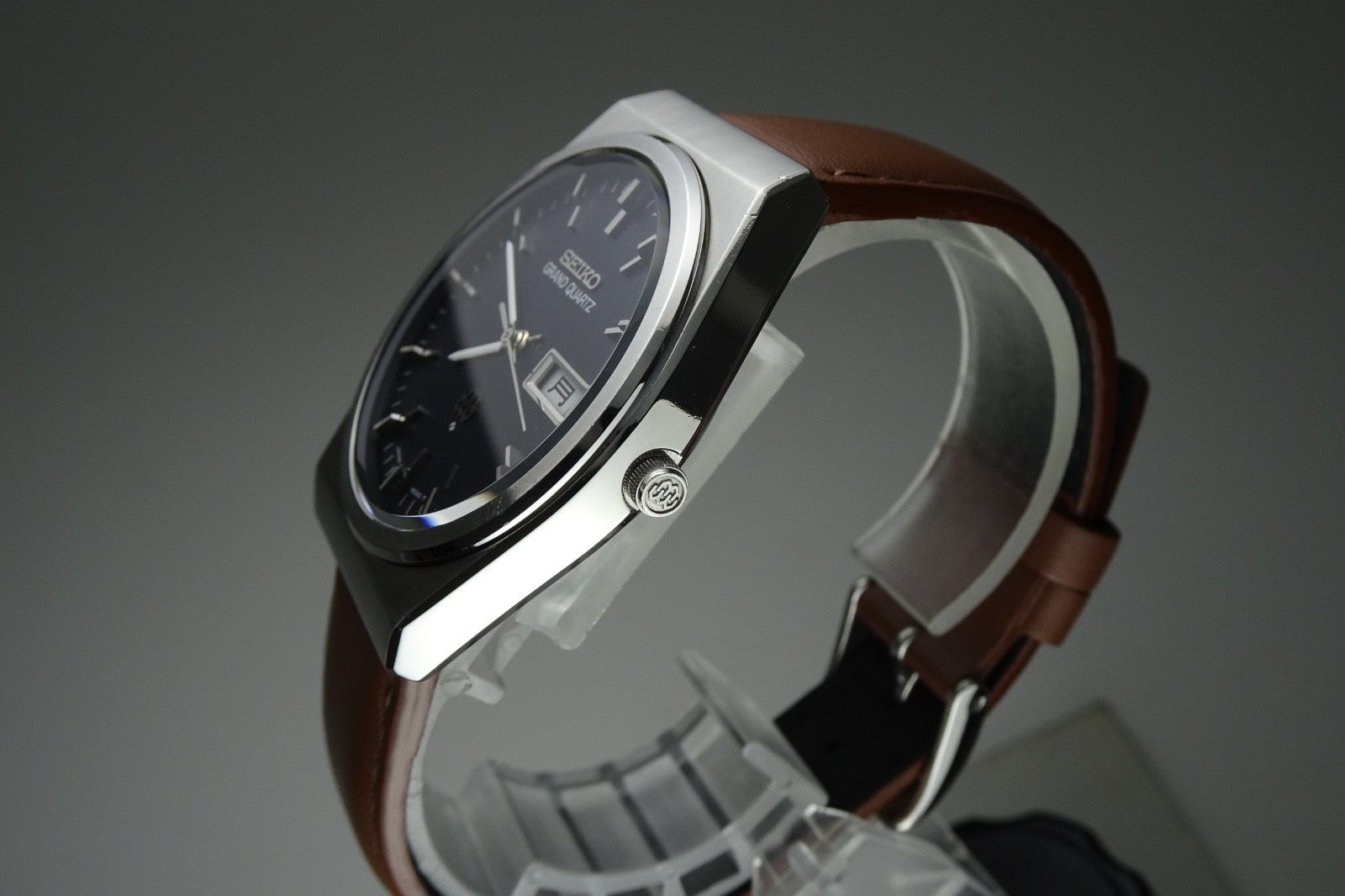 Vintage 1978 JAPAN SEIKO GROUND TWIN-QUARTZ 9943-800A 5Jewels Quartz.