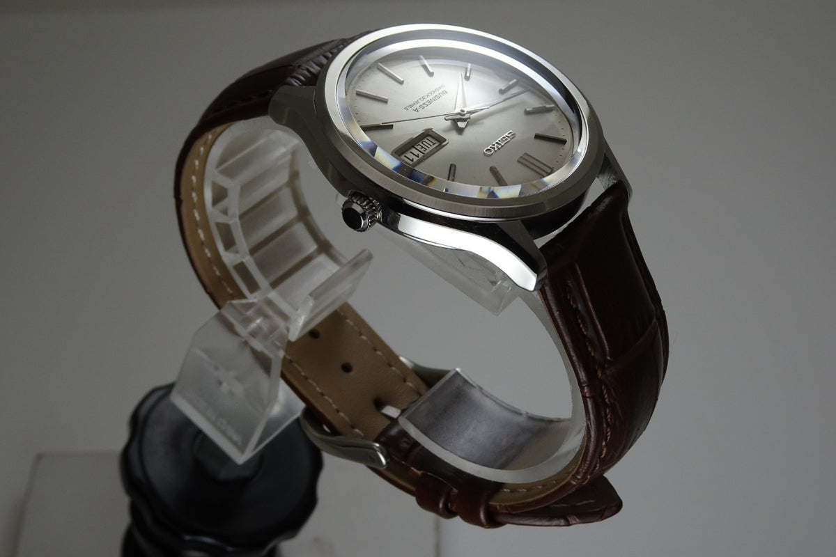 Vintage 1967 JAPAN SEIKO BUSINESS-A 8306-9030 30Jewels Automatic.