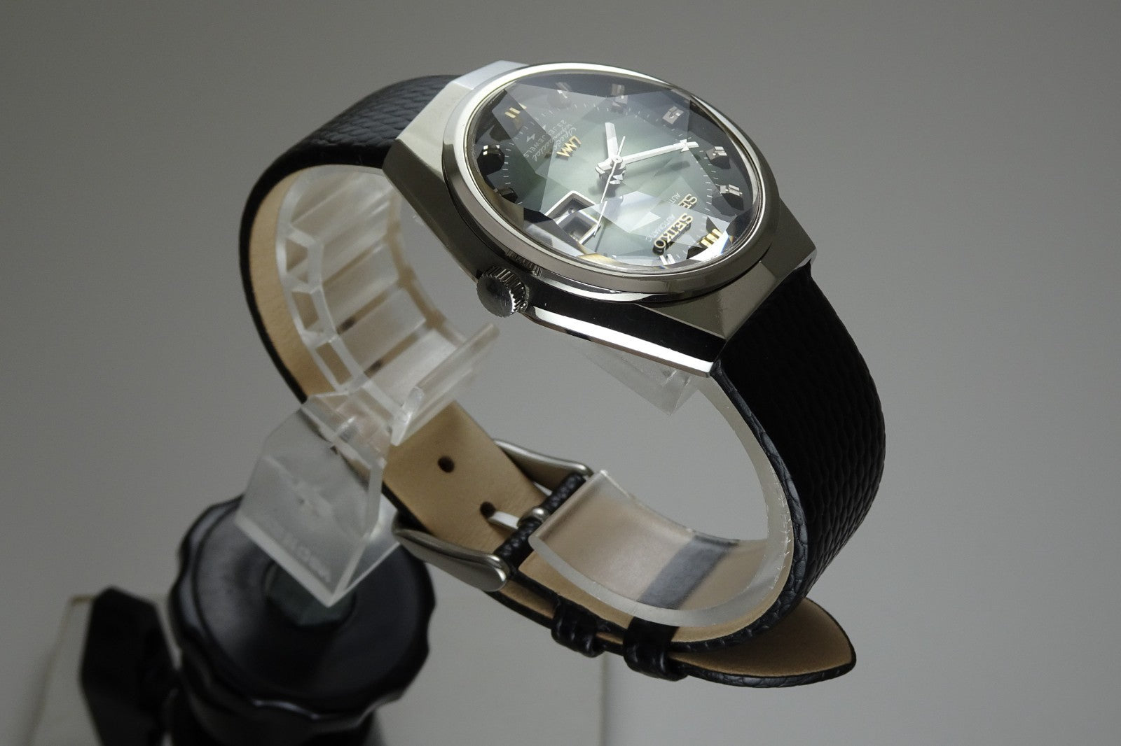 Vintage 1972 JAPAN SEIKO LORD MATIC SPECIAL WEEKDATER 5206-6100 23J Automatic.