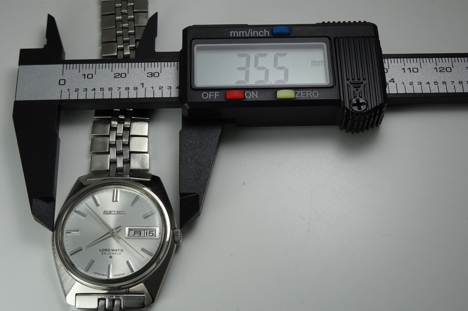 Vintage 1968 JAPAN SEIKO LORD MATIC WEEKDATER 5606-7000 23Jewels Automatic.