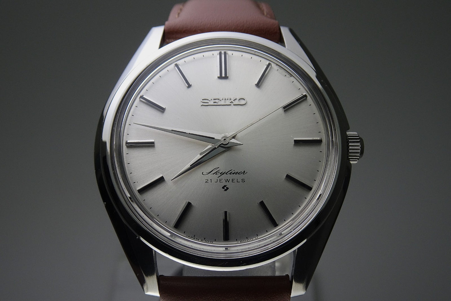 Serviced  Vintage 1971 JAPAN SEIKO SKYLINER 6100-8000 21Jewels Hand-winding.