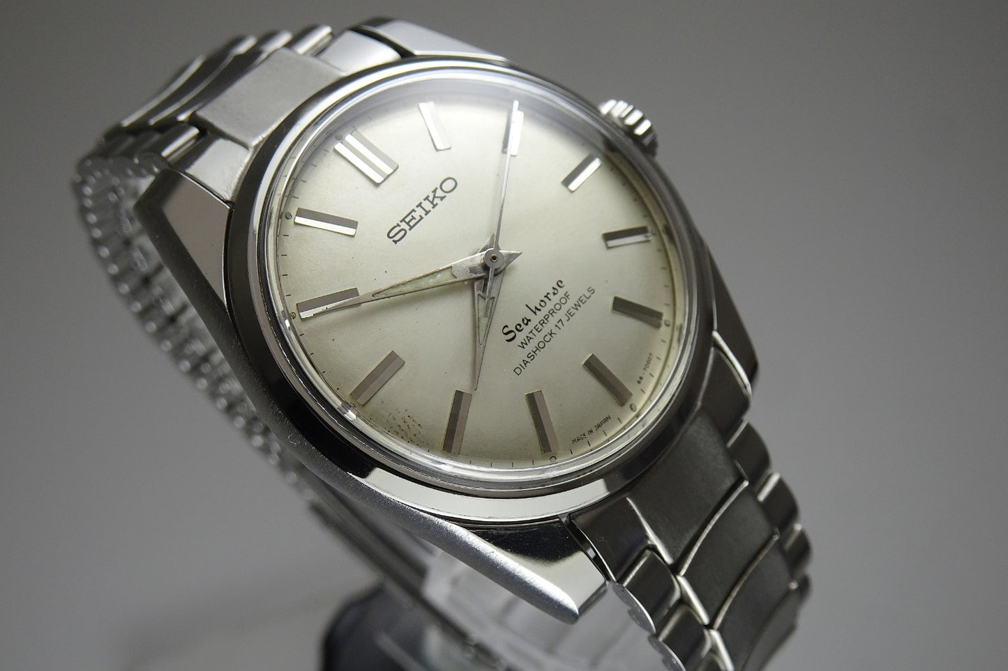 Vintage 1965 JAPAN SEIKO SEA HORSE 66-7000 17Jewels Hand-winding.