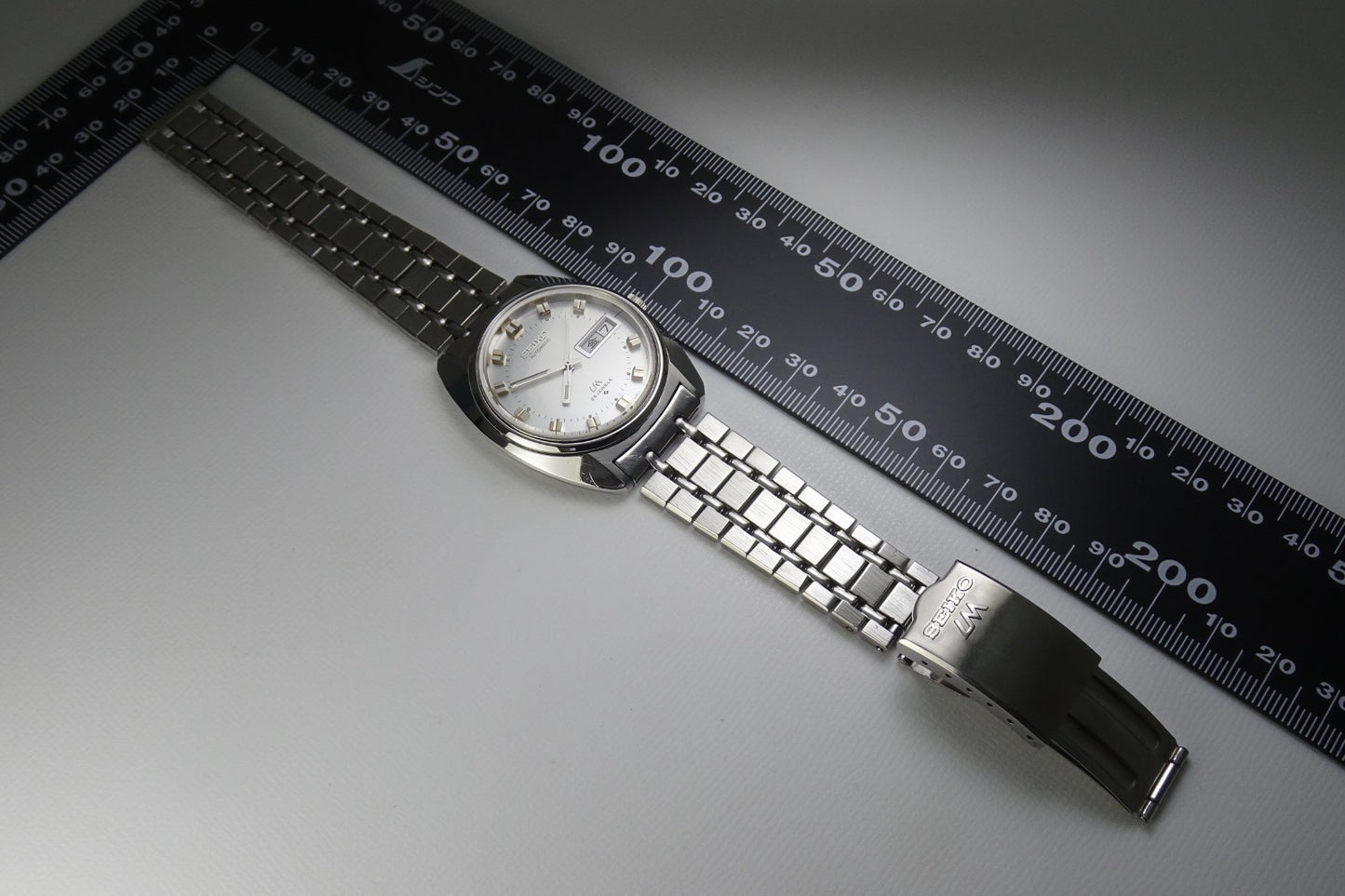 Vintage 1973 JAPAN SEIKO LORD MATIC WEEKDATER 5606-7230 25Jewels Automatic.