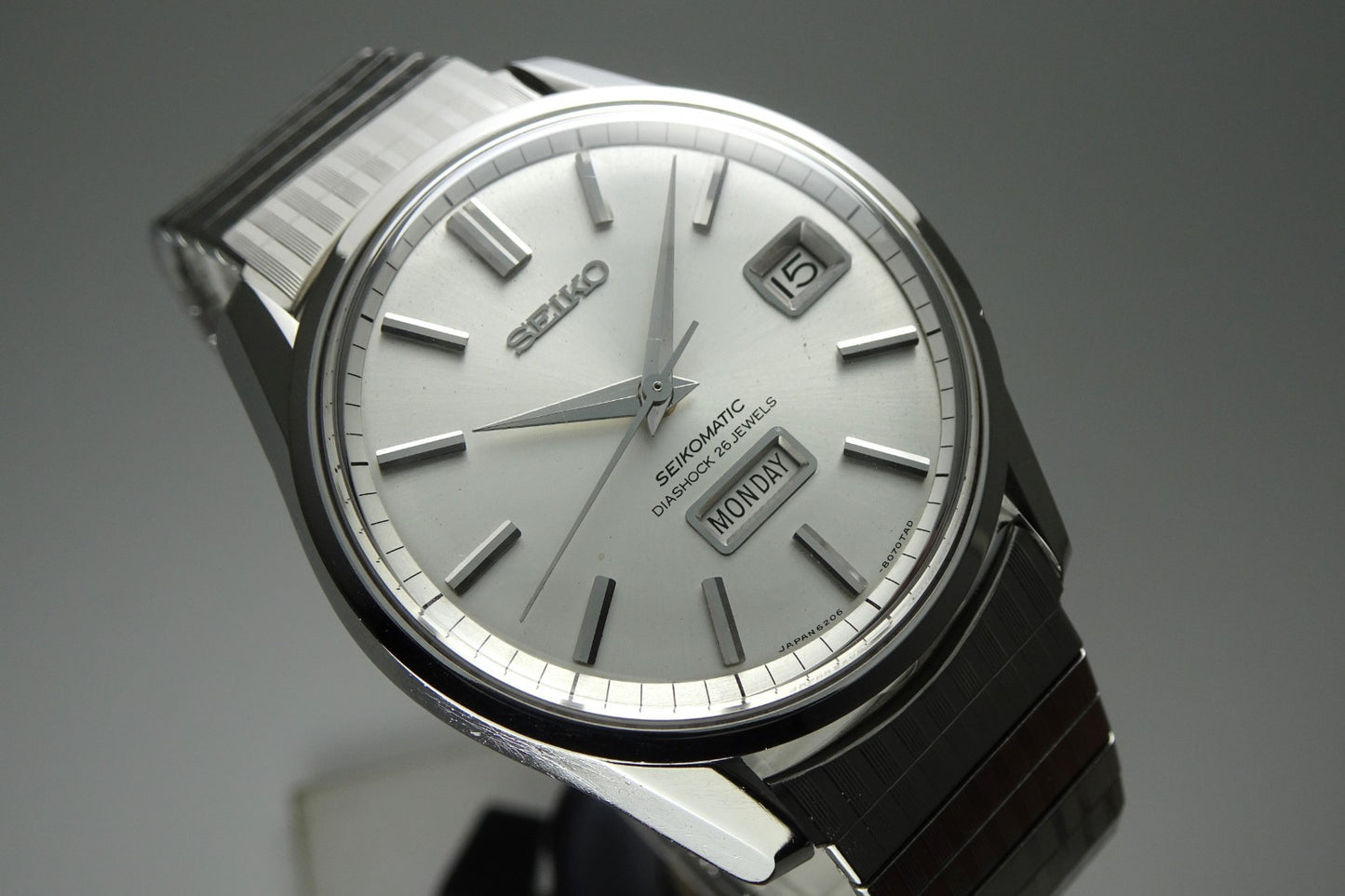 Serviced Vintage 1965 JAPAN SEIKO SEIKOMATIC WEEKDATER 6206-8040 26J Automatic.