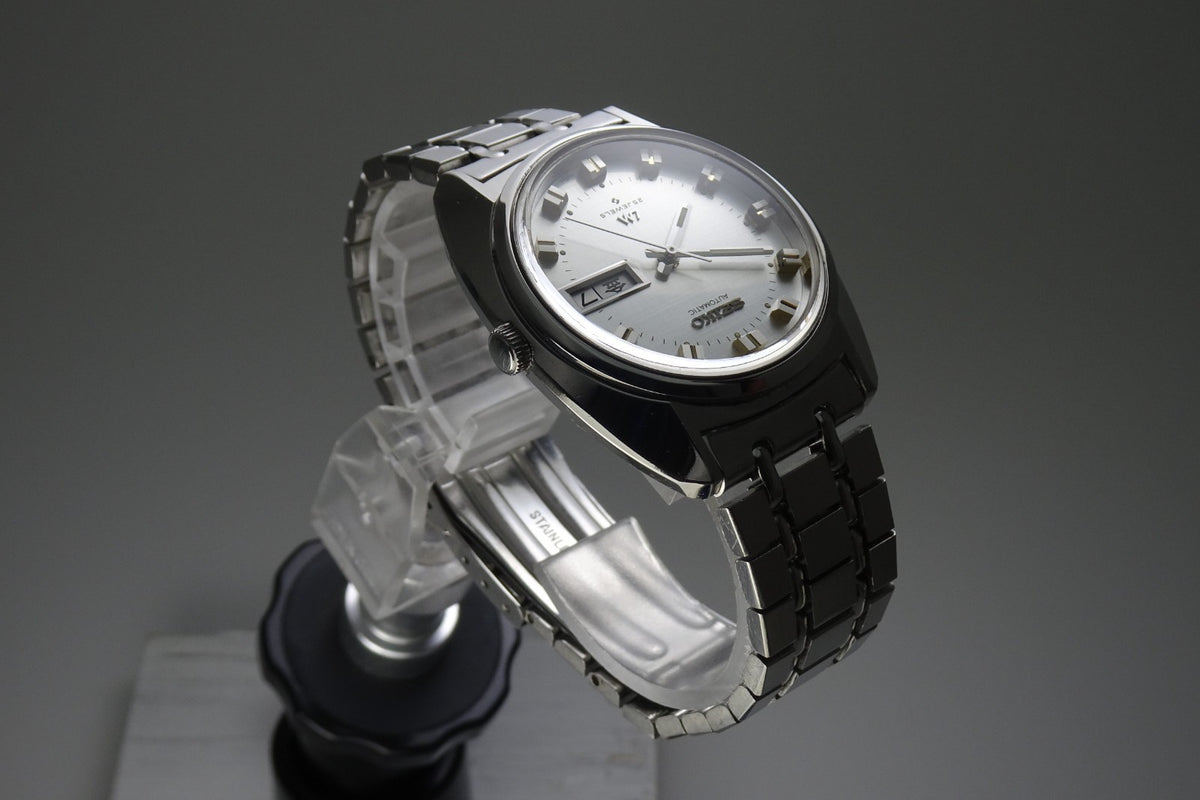 Vintage 1973 JAPAN SEIKO LORD MATIC WEEKDATER 5606-7230 25Jewels Automatic.