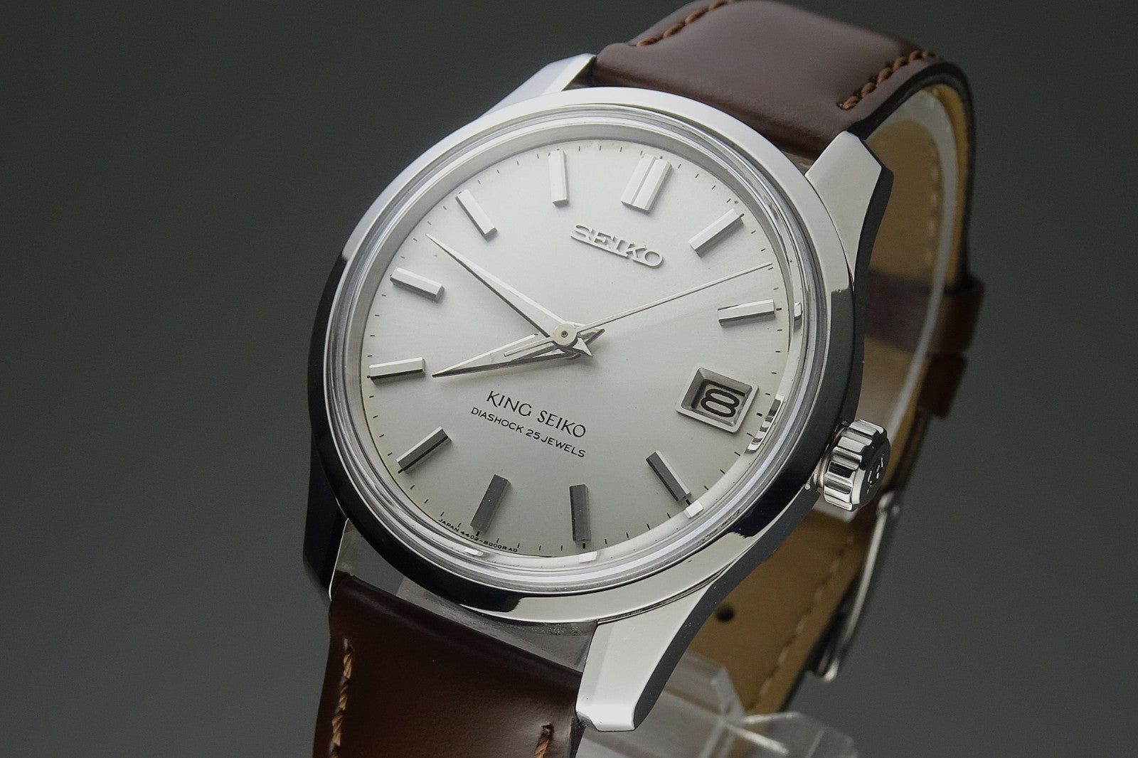 Serviced  Vintage 1966 JAPAN 44 KING SEIKO CALENDAR 4402-8000 25J Hand-winding.