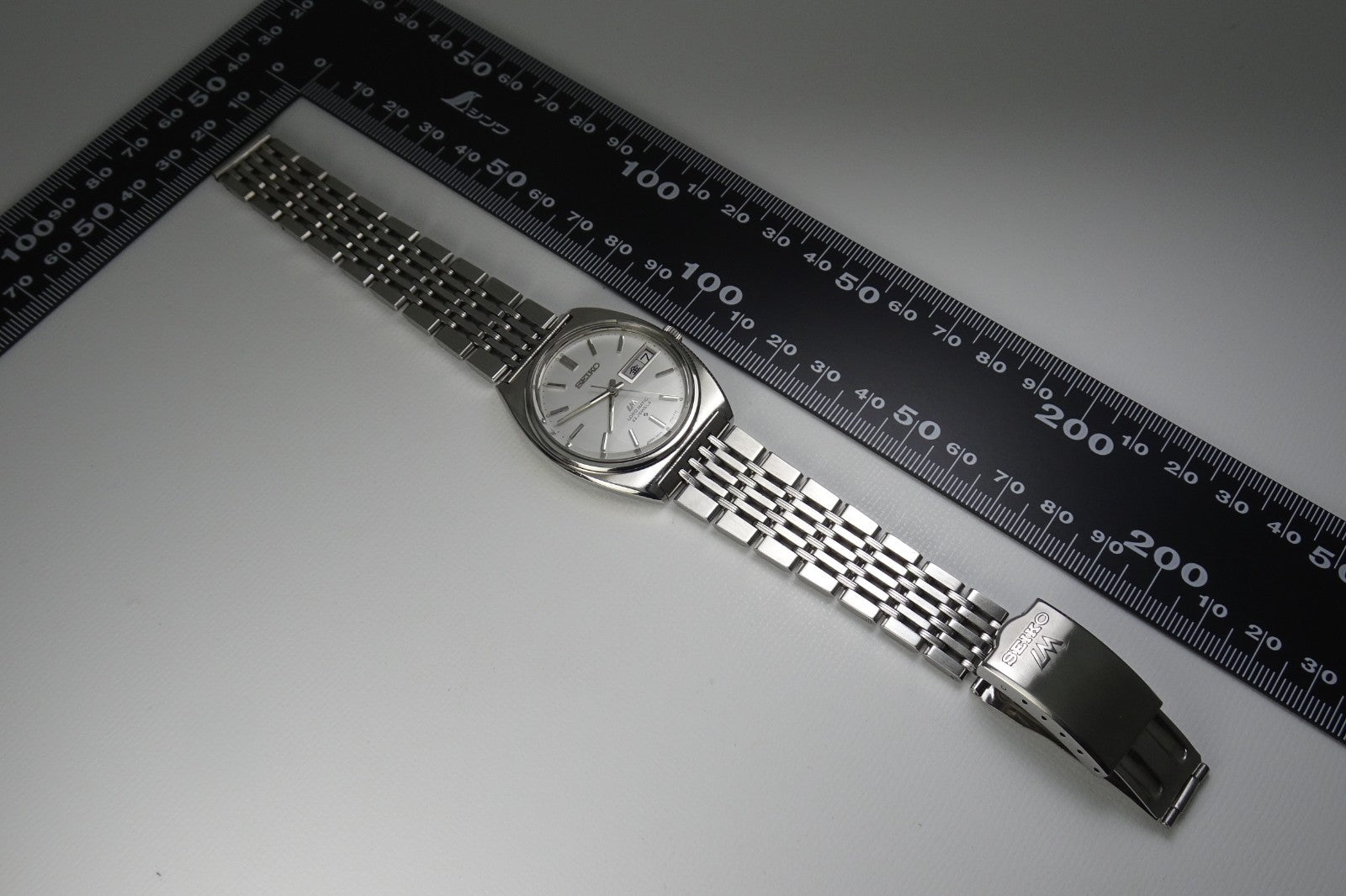 Serviced Vintage 1969 JAPAN SEIKO LORD MATIC WEEKDATER 5606-7050 23J Automatic.