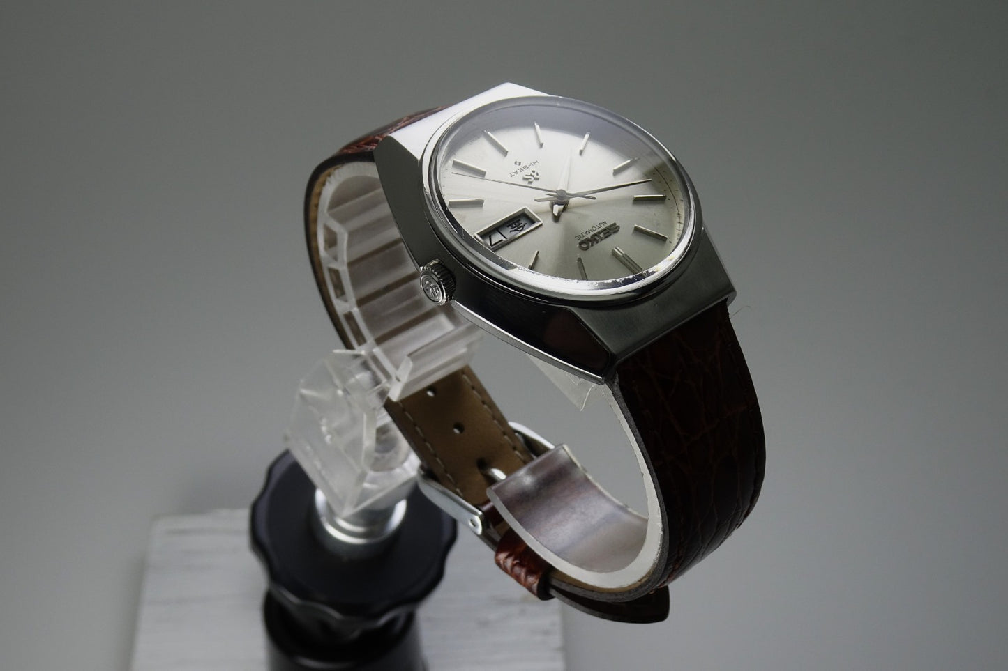 Vintage 1971 JAPAN GRAND SEIKO WEEKDATER 5646-8000 25Jewels Automatic.
