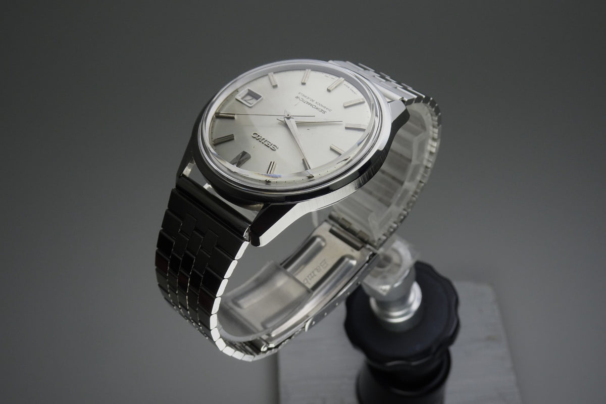 Serviced Vintage 1965 JAPAN SEIKO SEIKOMATIC-R 8305-0020 30Jewels Automatic.
