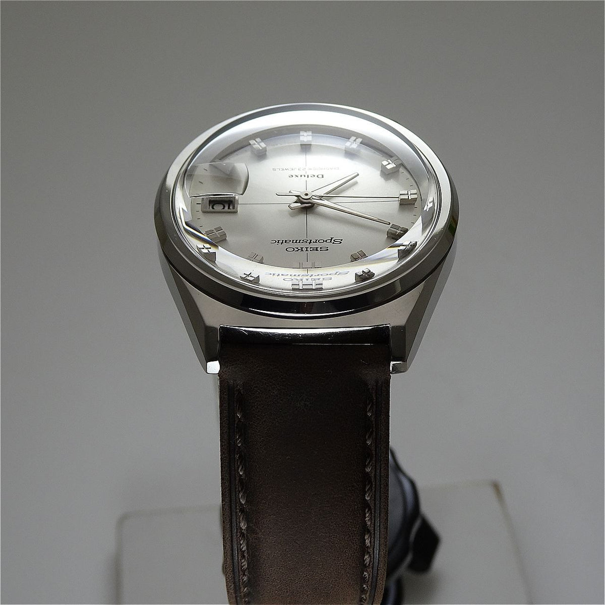 Vintage 1966 JAPAN SEIKO SPORTSMATIC CALENDAR DELUXE 7605-8010 23Jewels Automati
