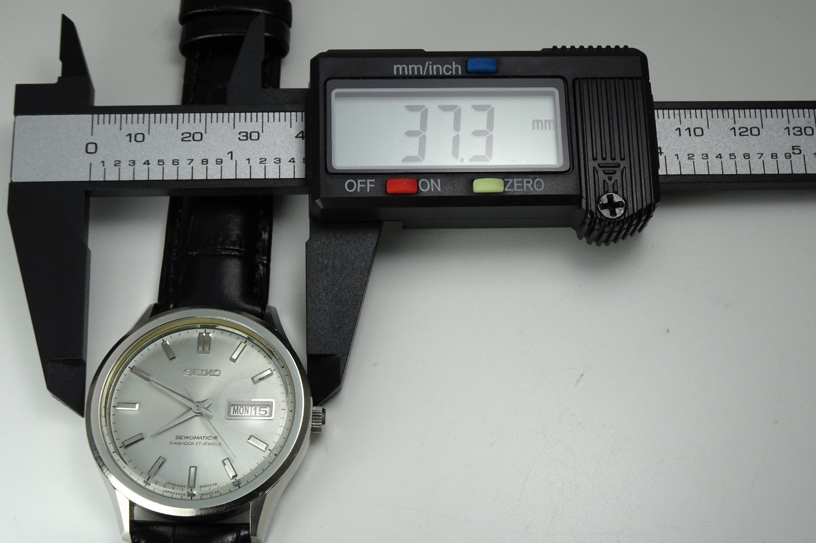 Vintage 1966 JAPAN SEIKO 83 SEIKOMATIC-R  8346-9000 27Jewels Automatic.