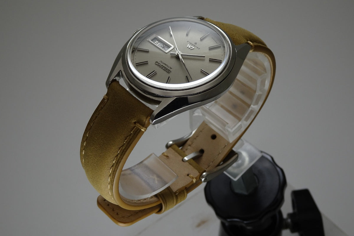 Vintage 1971 JAPAN SEIKO LORD MATIC WEEKDATER 5606-7190 25Jewels Automatic.