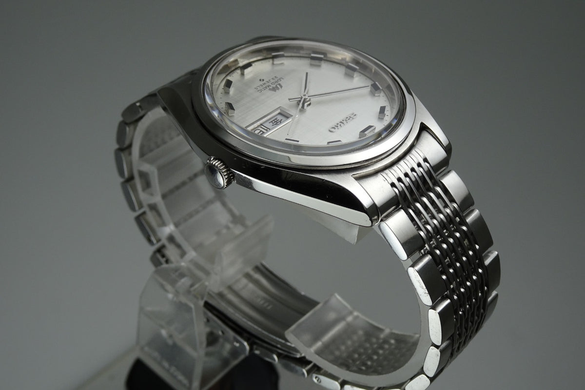 Vintage 1970 JAPAN SEIKO LORD MATIC WEEKDATER 5606-7070 23Jewels Automatic.