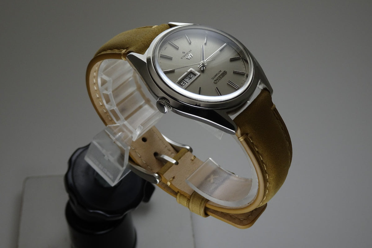 Vintage 1971 JAPAN SEIKO LORD MATIC WEEKDATER 5606-7190 25Jewels Automatic.