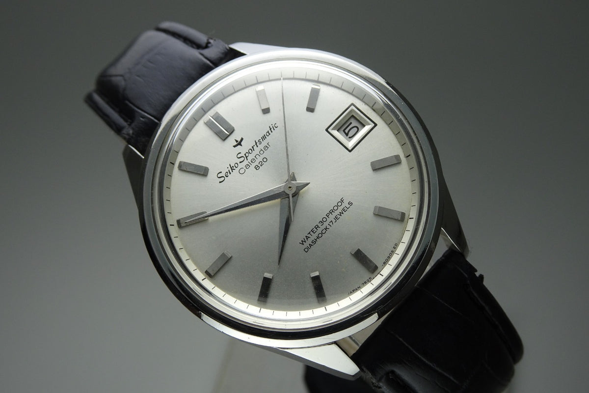Vintage 1965 JAPAN SEIKO SPORTSMATIC CALENDAR 7625-8070 17Jewels Automatic.