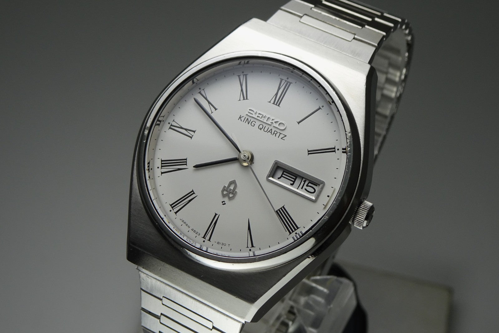 Vintage 1977 JAPAN SEIKO KING QUARTZ 4823-8130 7Jewels Quartz.