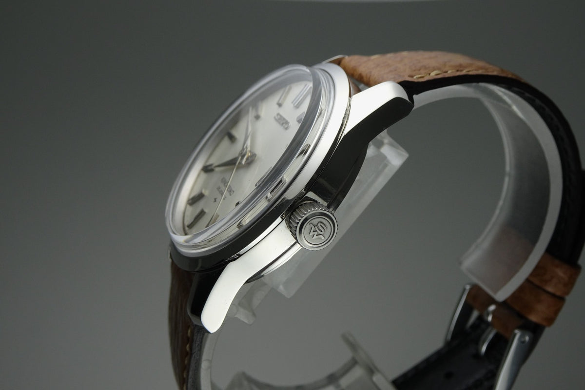 Serviced Vintage 1967 JAPAN  44 KING SEIKO CALENDAR 4402-8000 25J Hand-winding.