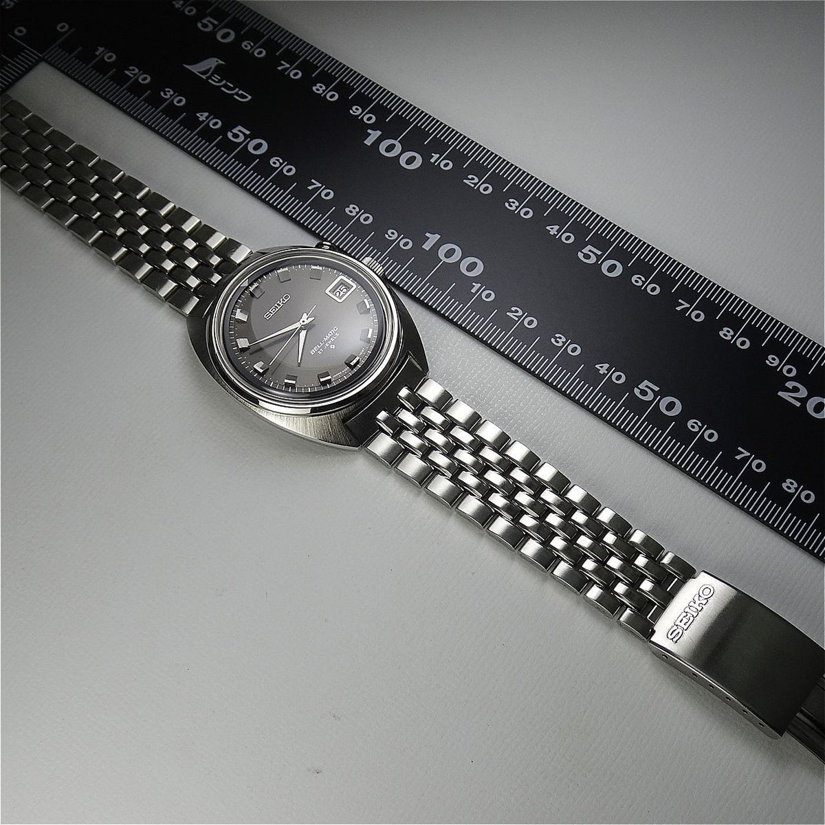 Vintage 1969 JAPAN SEIKO SEIKO BELL-MATIC CALENDAR 4005-7000 27Jewels Automatic.