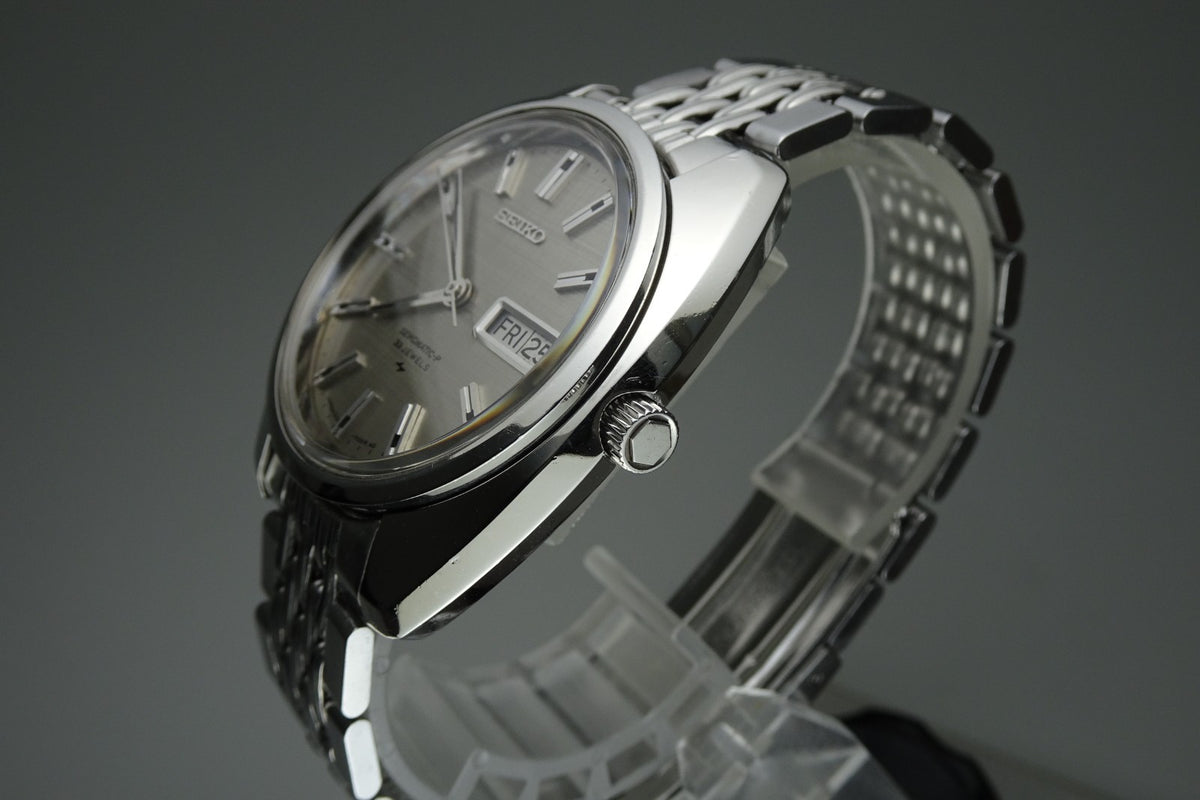 Vintage 1969 JAPAN SEIKO 51 SEIKOMATIC-P WEEKDATER 5106-7030 33Jewels Automatic.