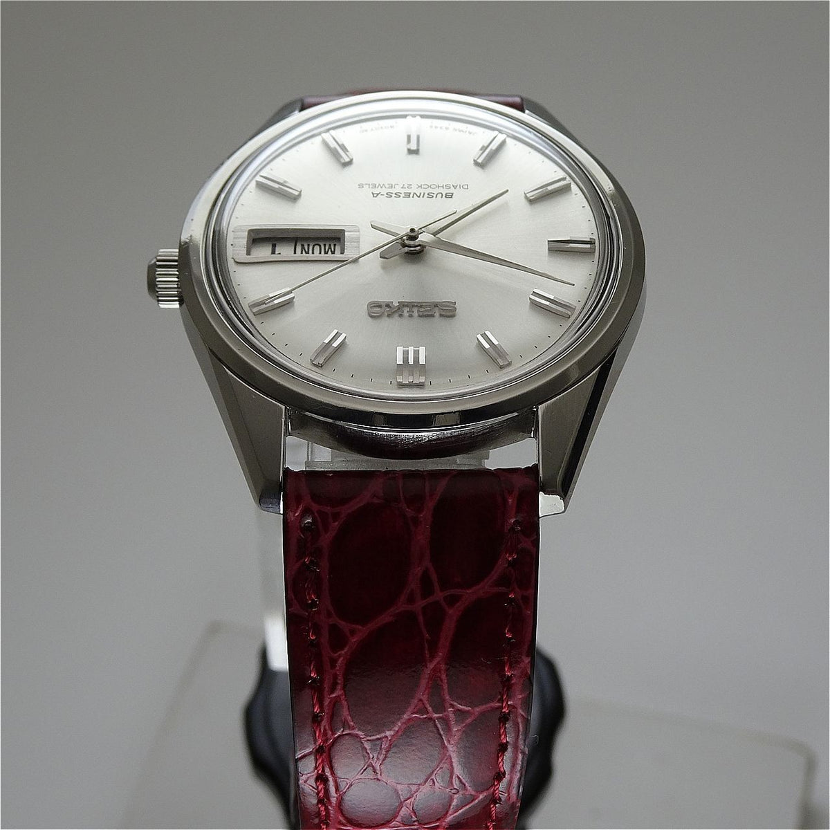 Serviced  Vintage 1967 JAPAN SEIKO BUSINESS-A  8306(46)-8020 27J Automatic.