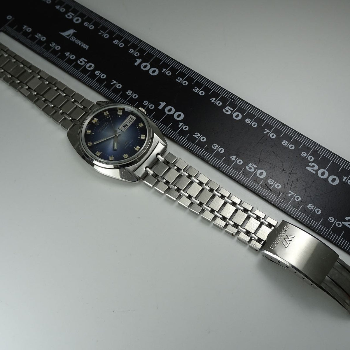 Serviced  Vintage 1973 JAPAN SEIKO LORD MATIC WEEKDATER 5606-7231 25J Automatic.