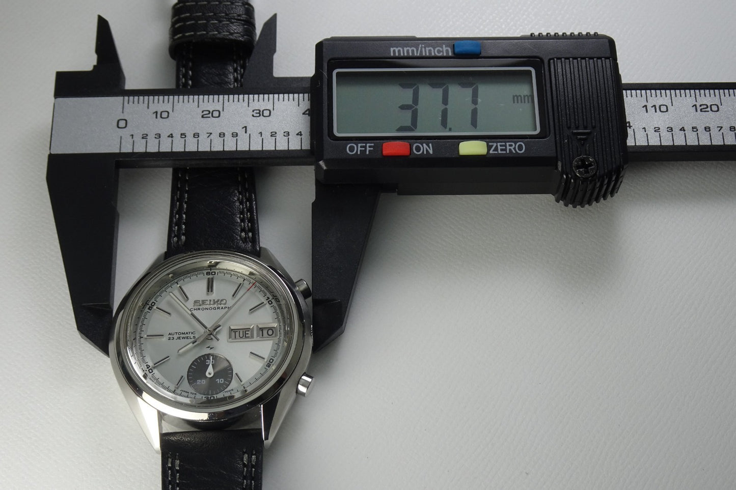 Vintage 1971 JAPAN SEIKO CHRONOGRAPH 7018-7000 23Jewels Automatic.