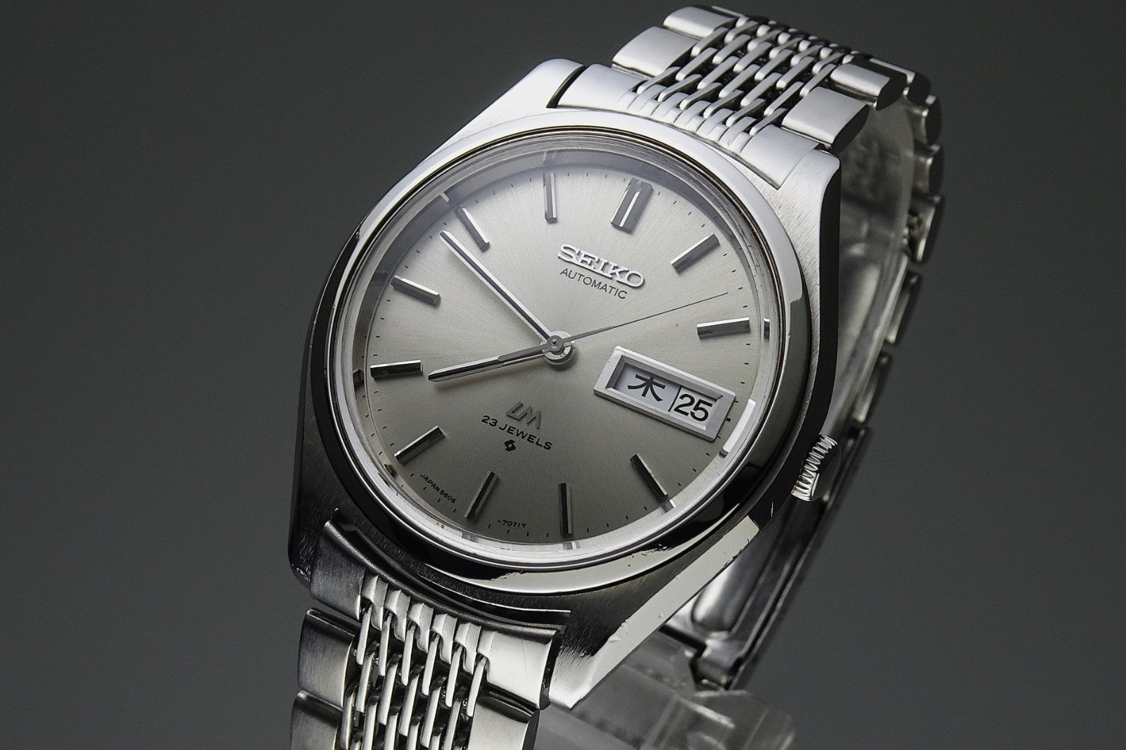 Serviced Vintage 1972 JAPAN SEIKO LORD MATIC WEEKDATER 5606-7070 23J Automatic.