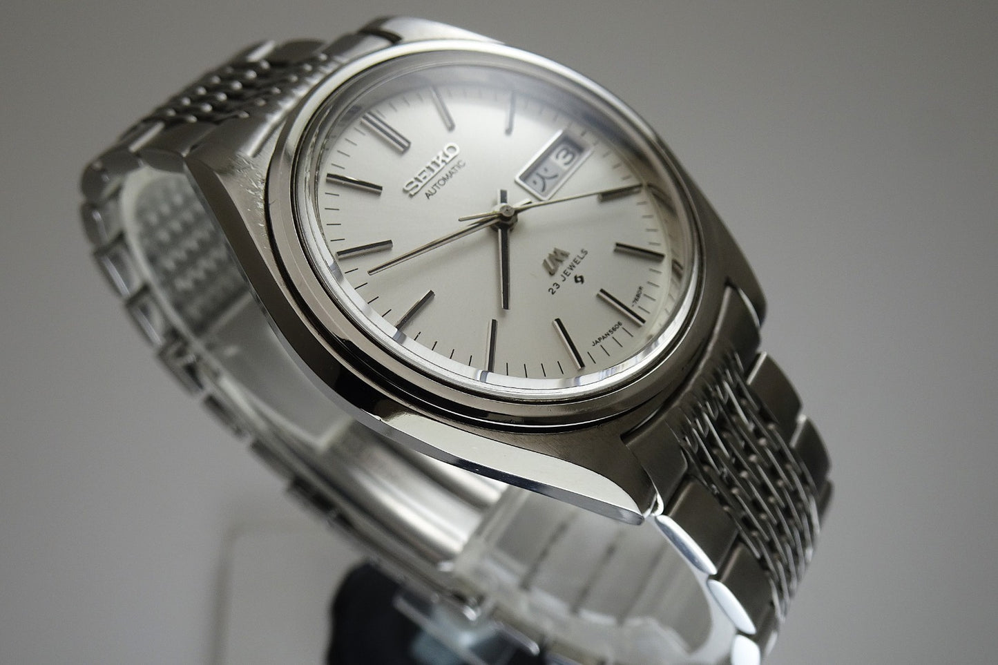 Serviced Vintage 1974 JAPAN SEIKO LORD MATIC WEEKDATER 5606-7072 23J Automatic.