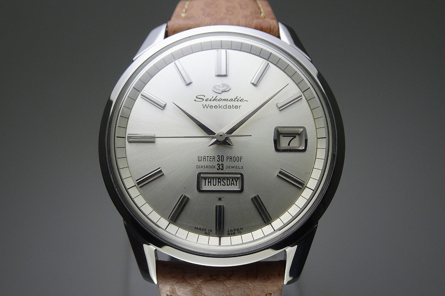 Vintage 1963 JAPAN SEIKO MATIC WEEKDATER J13080 33Jewels Automatic.