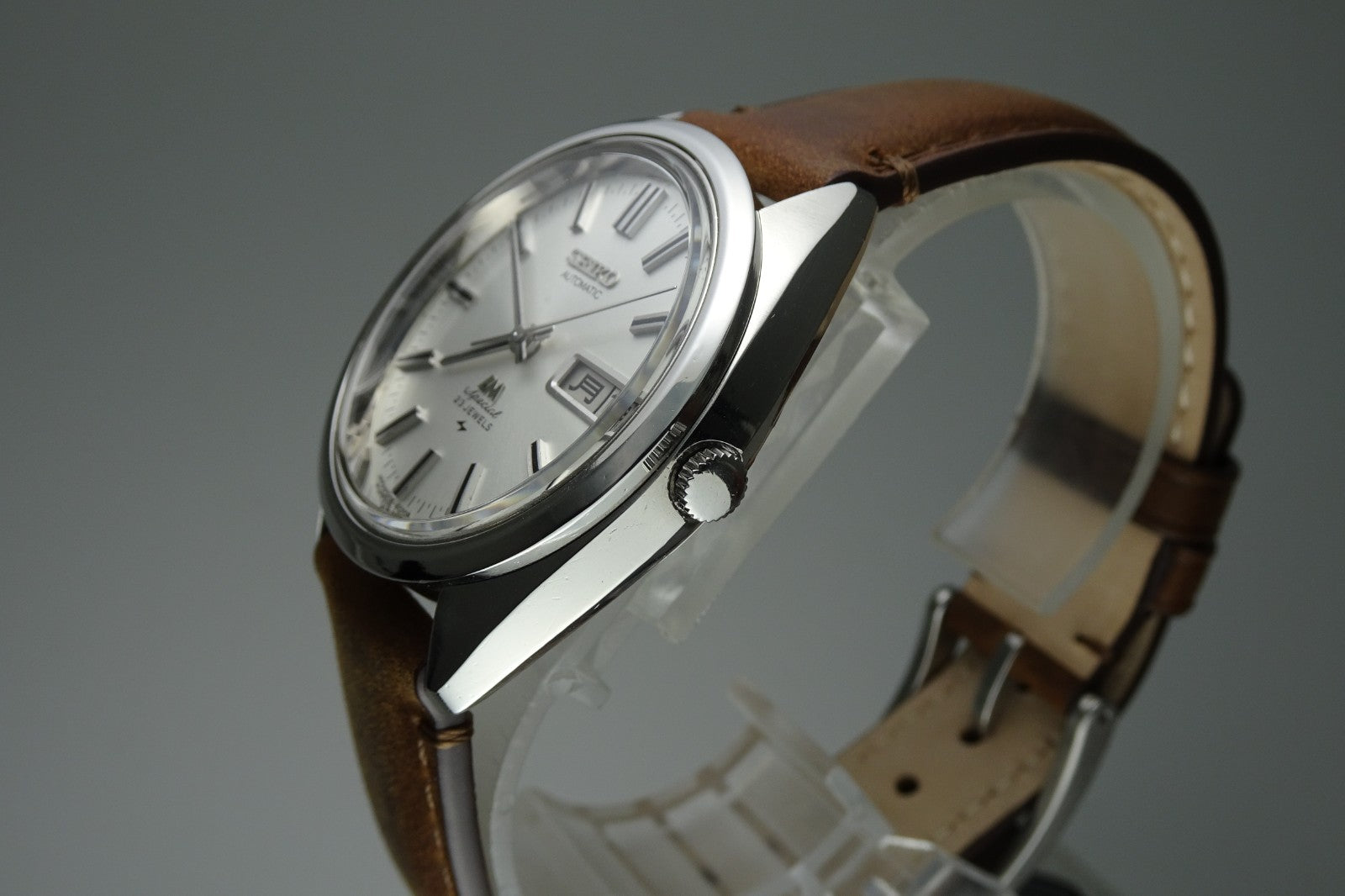 Serviced  Vintage 1970 JAPAN SEIKO LORD MATIC SP  5206-6020 23J Automatic.