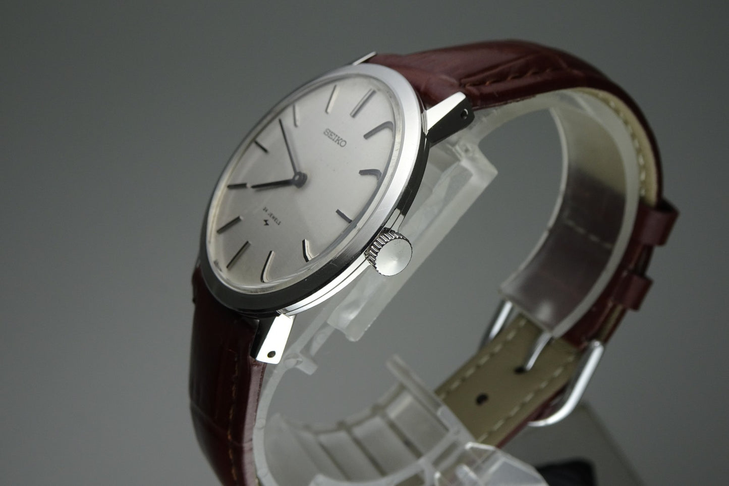 Serviced  Vintage 1973 JAPAN SEIKO CHARIOT HI-BEAT 2220-0180 24J Hand-winding.