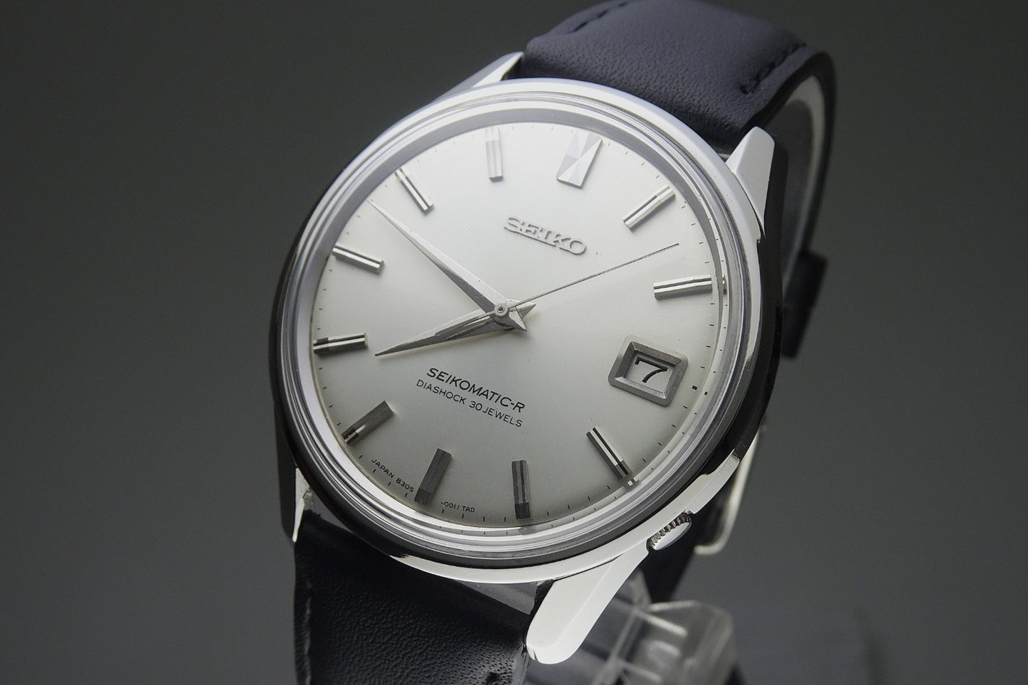 Vintage 1965 JAPAN SEIKO SEIKOMATIC-R 8305-0020 30Jewels Automatic.