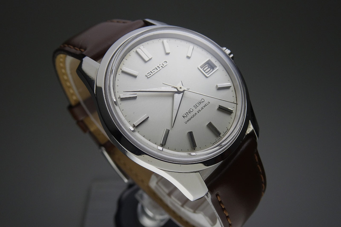 Serviced  Vintage 1966 JAPAN 44 KING SEIKO CALENDAR 4402-8000 25J Hand-winding.