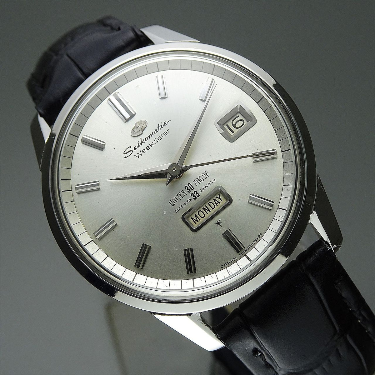 Serviced  Vintage 1963 JAPAN SEIKO MATIC WEEKDATER J13080 33Jewels Automatic.