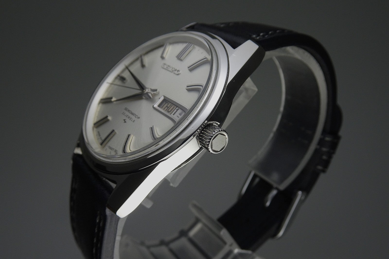 Vintage 1967's JAPAN SEIKO SEIKOMATIC-P WEEKDATER 5106-7000 33Jewels Automatic.