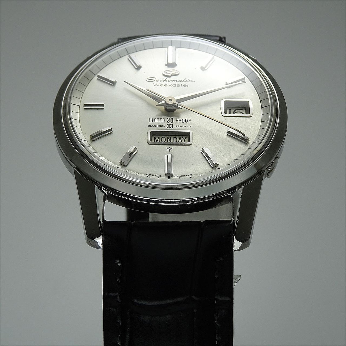 Serviced  Vintage 1963 JAPAN SEIKO MATIC WEEKDATER J13080 33Jewels Automatic.