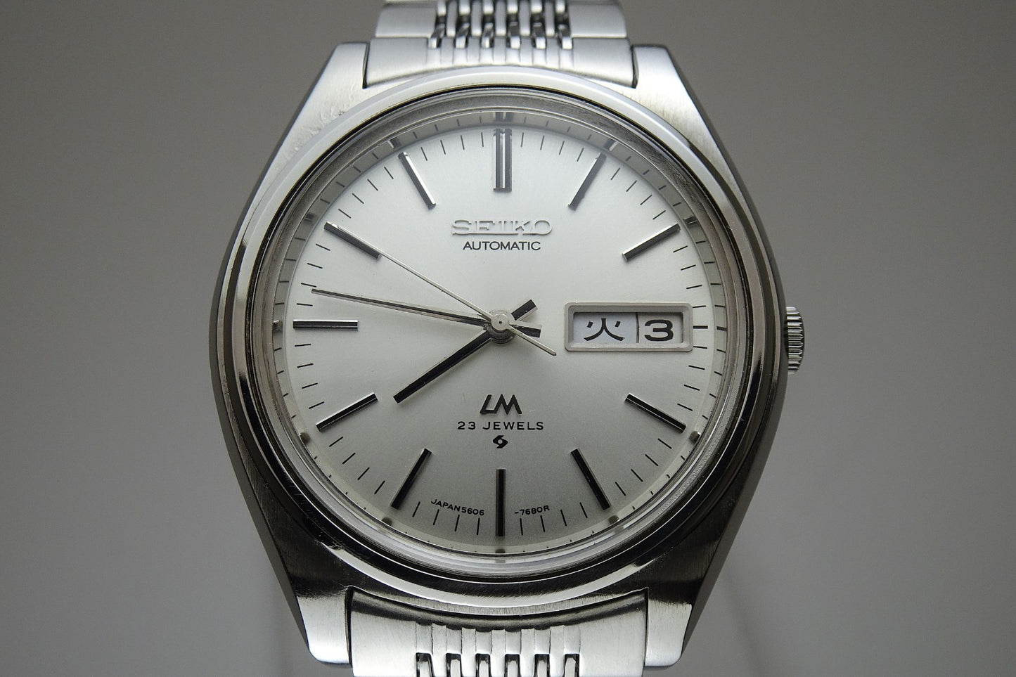 Serviced Vintage 1974 JAPAN SEIKO LORD MATIC WEEKDATER 5606-7072 23J Automatic.
